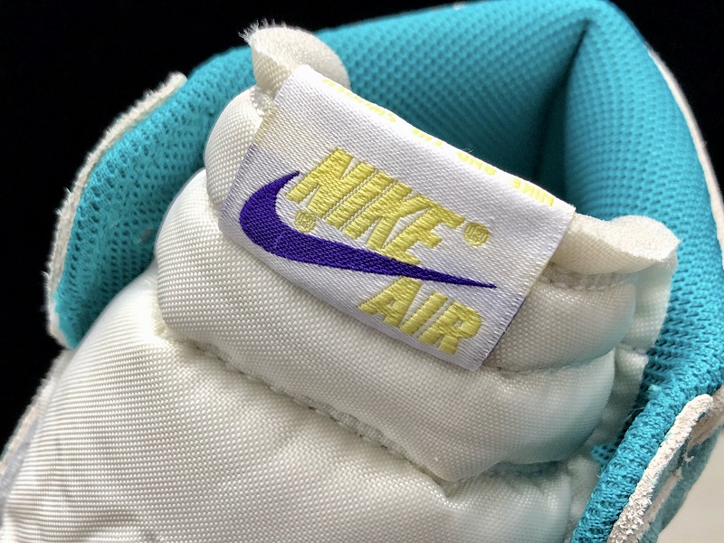 Air Jordan 1 Retro High OG Turbo Green